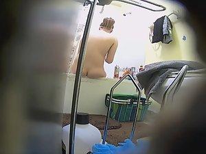 Spying on big bent over naked ass Picture 2