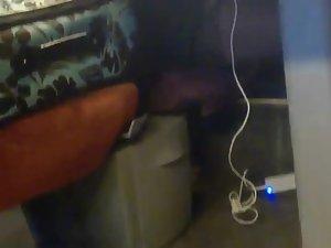 Sexy stockings on the chick in the train Picture 7