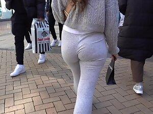 Blatantly staring at hot bubble butt in leggings Picture 6