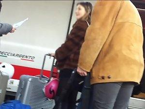 Italian blonde in super short skirt and pantyhose Picture 4