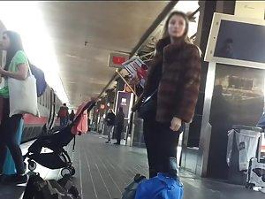 Italian blonde in super short skirt and pantyhose Picture 6