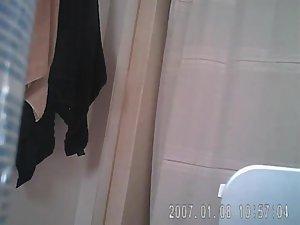 Chubby girl with small tits gets peeped Picture 6