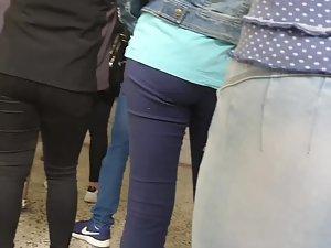 Waiting in line behind fascinating ass Picture 1