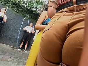 Incredible butt looks so tight like she is clenching buttocks Picture 8