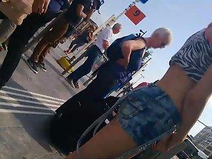 Shy teen girl that's dressed like a slut Picture 3