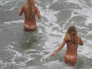 Teenage nudist stars of the beach Picture 6