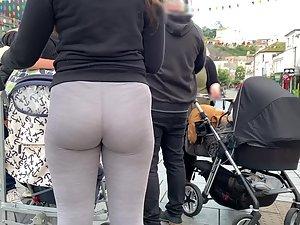Thong on young milf's plump ass Picture 6