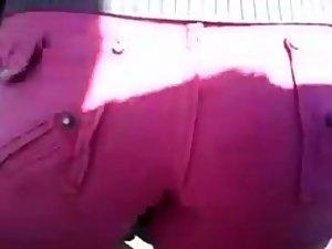 Touching an arousing ass in a crowd Picture 1