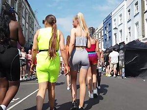 Hot blonde's butt is the best one in the crowd Picture 8