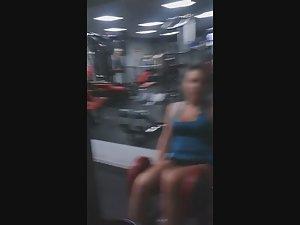Big tits wiggle during exercise Picture 7