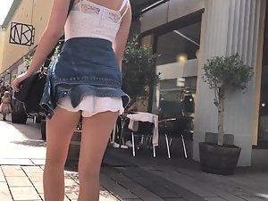 Ass cheeks teasing out of loose shorts Picture 1