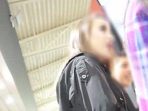 This teen girl's ass is the eighth world wonder