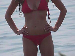 Beautiful beach girl is fully inspected Picture 3