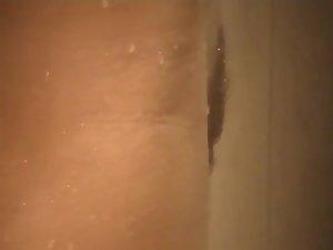 Sister uses scissors to trim her pussy Picture 3