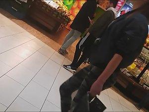 Sexy camouflage caught by voyeur Picture 3