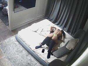 Spying on foreplay with no sex for sex bomb wife Picture 8