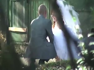 Spy the bride pee during a rural wedding Picture 4