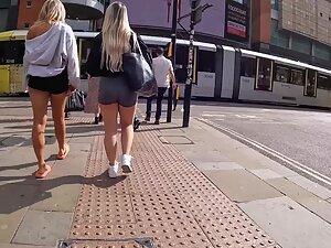 Two friends with thick asses and lots of makeup Picture 4