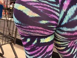 Fuckable muscular girl spotted in supermarket Picture 3