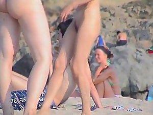 Nudists spied as they have fun Picture 1