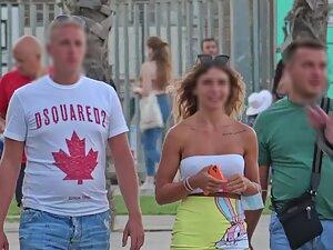 Beautiful girl got hard nipples while she walks with her boyfriend Picture 7