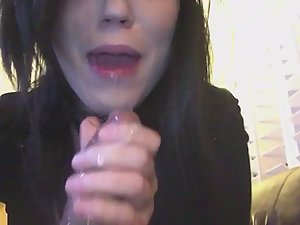 Cumshot in her mouth with no warning Picture 3