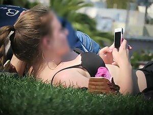 Inspecting nice big tits in nothing but a bra Picture 7