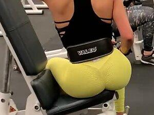 Muscular ass that ruins workouts for others
