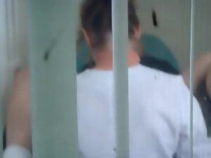 Landing strip pussy haircut gets peeped Picture 4