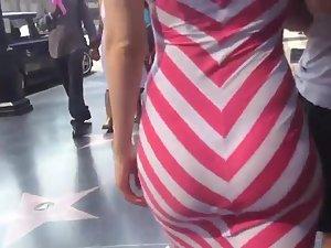 Classy woman's ass on a walk of fame Picture 3