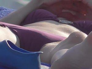 Skinny daughter got big pussy bulge Picture 3
