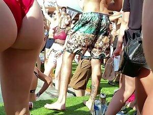 Boyfriend keeps squeezing her butt cheeks at a pool party Picture 8