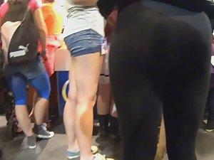 Creepshot of young ass at mcdonalds Picture 6