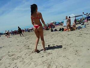 Checking out hot ass during friendly beach volleyball fun Picture 3
