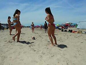 Checking out hot ass during friendly beach volleyball fun Picture 5