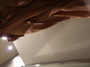 Curvy blonde peeped naked in dressing room Picture 5