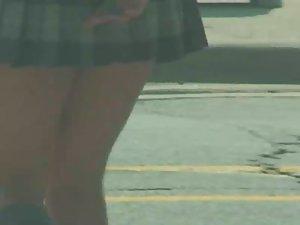 Schoolgirls in short skirt uniforms Picture 8