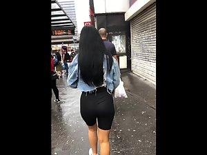 Long black hair and fine ass in black shorts Picture 5