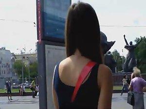 Voyeur lifts skirt to see the upskirt Picture 5