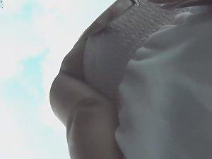 Pussy slip in upskirt Picture 2