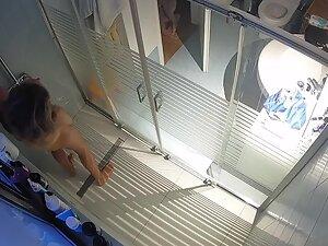 Hidden cam caught husband getting in shower to fuck hot wife Picture 2