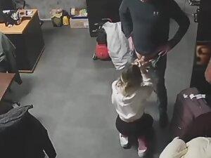 Blowjob got caught on camera in the workplace Picture 4
