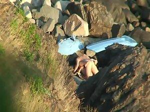 Ninja voyeur climbed to see them fuck Picture 5