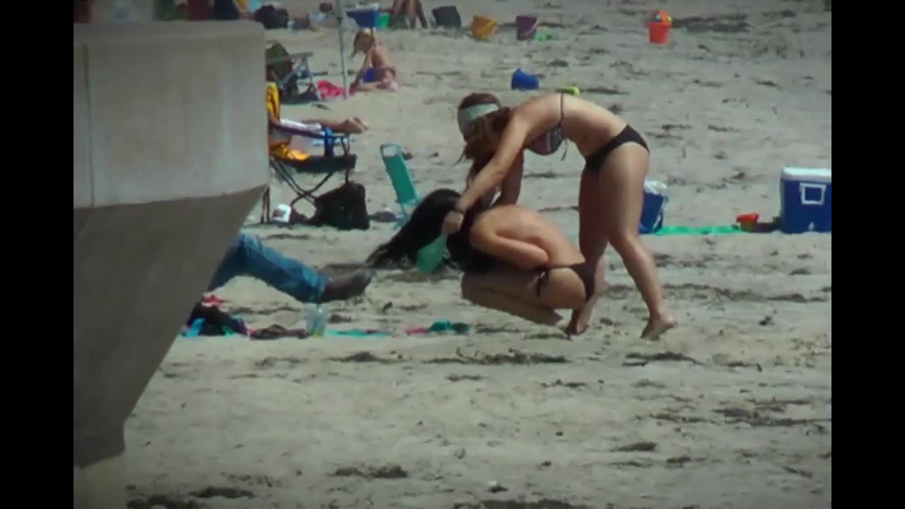 Naked Burnette Sluts Porn Pix Beach Priceless