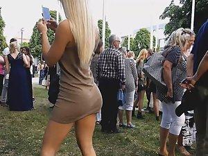 My favorite blonde occupation