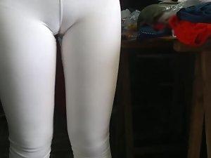 Sexy situation in white tights Picture 2
