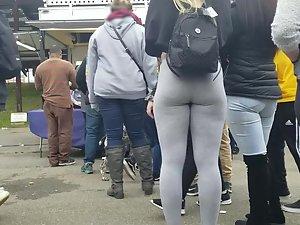 Blonde with substantial bubble butt in grey tights Picture 7