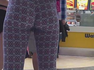 Spandex went far up her wiggly butt Picture 6