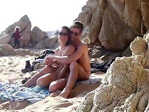 Funny moment when sexual lust turns into shyness Picture 6