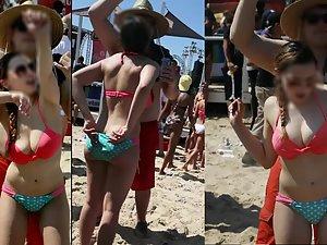 Big boobs shake when she dances in bikini Picture 6